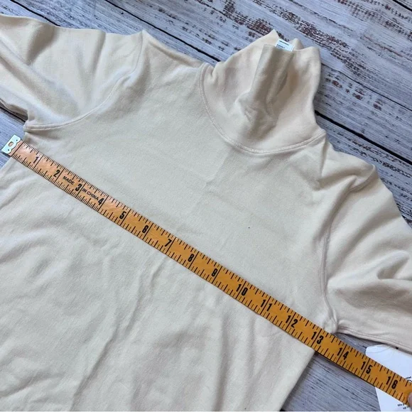 Athleta Cream Foresthill Accent Turtleneck - Picture 8 of 9